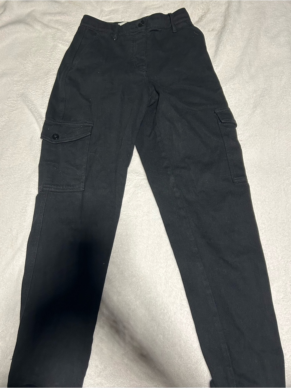 Aritzia Black Straight-Leg Cargo Pants